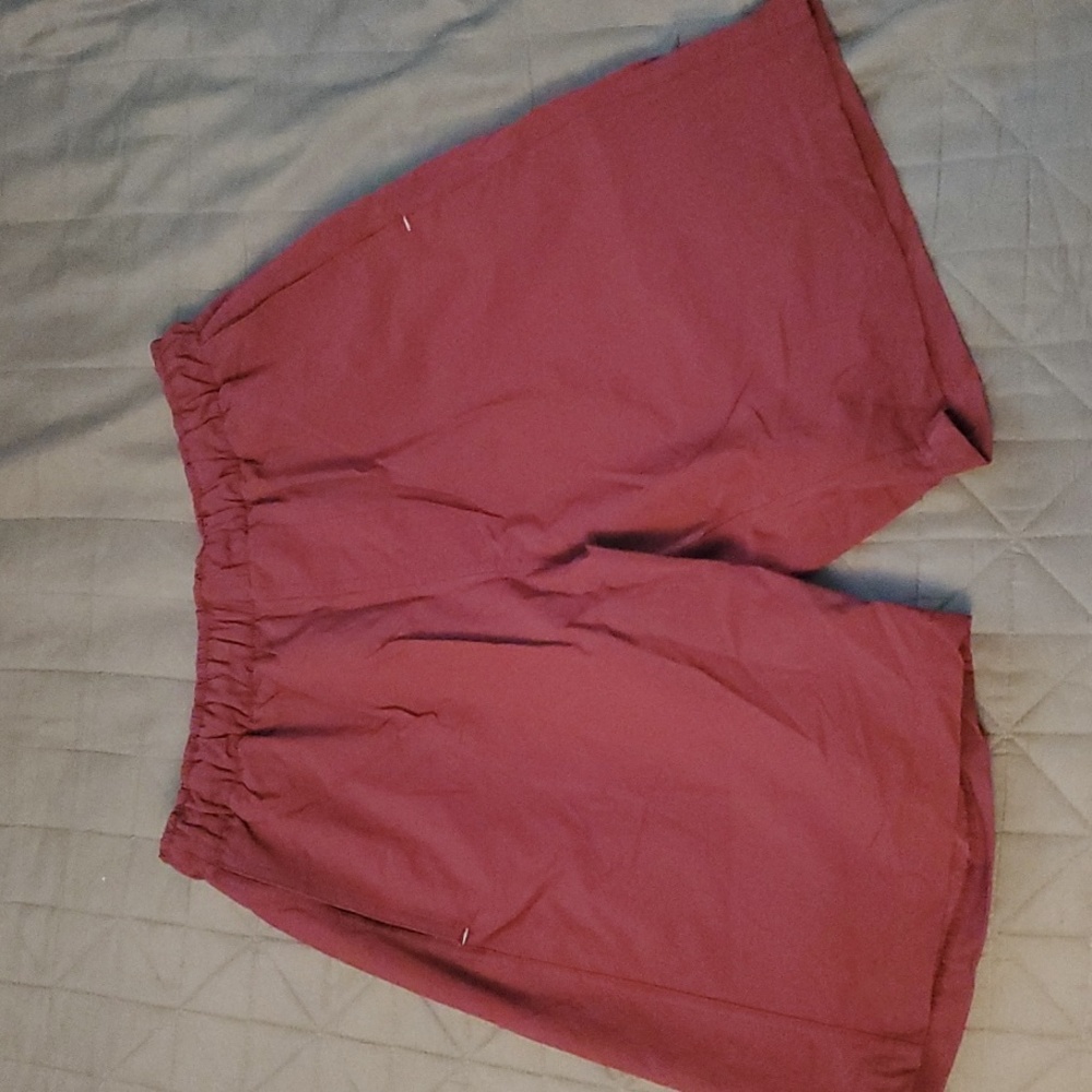 Myles Everyday Short L 8in length burgundy